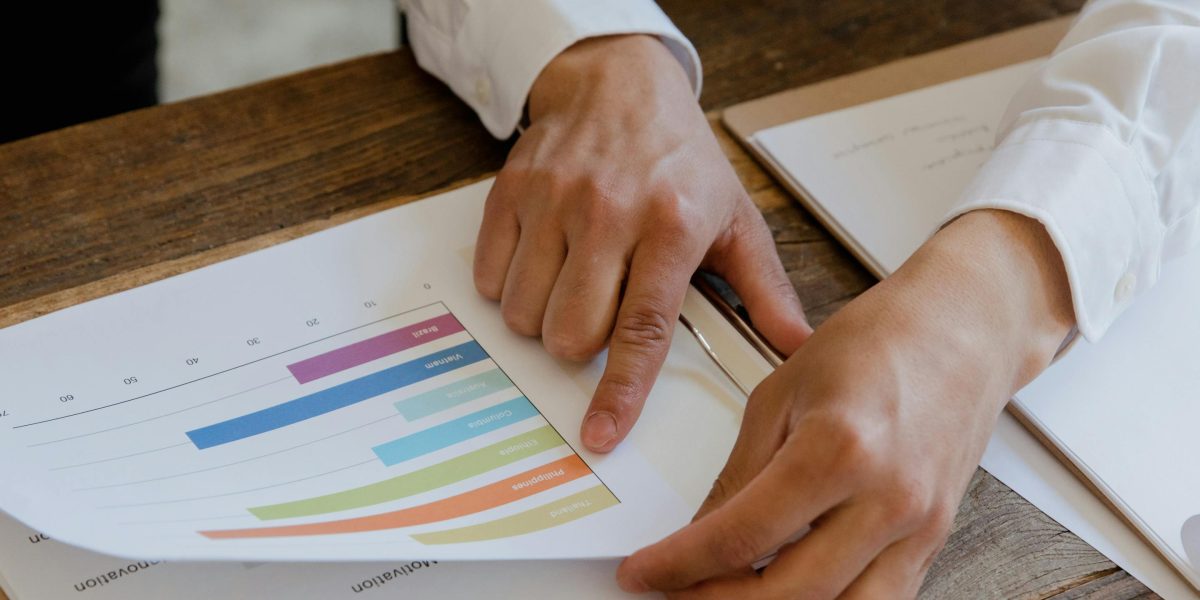 A professional actively filtering and evaluating information, symbolizing the application of the media trust framework.